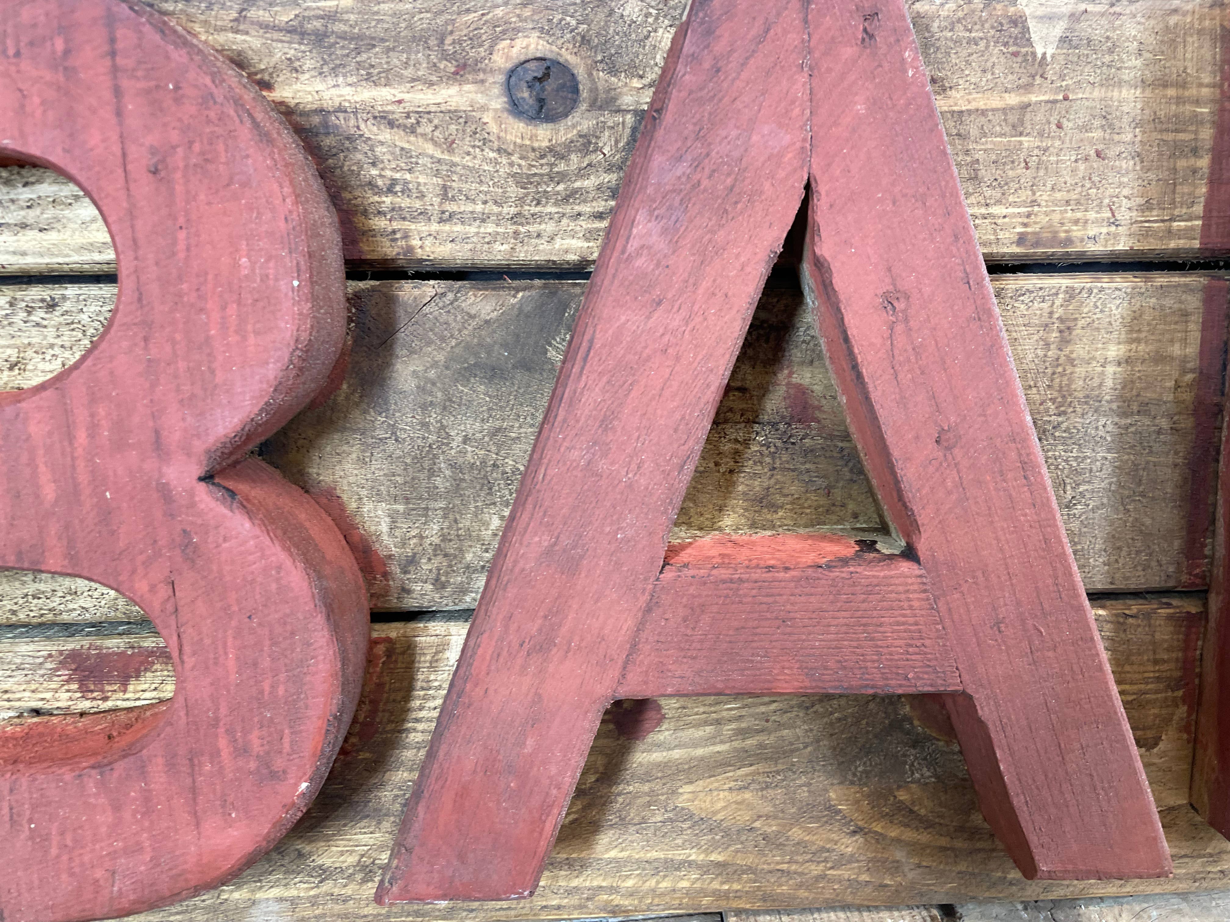 My Amigos Imports – Engroshandel Skilt – UDSALG-Træskilt-30x10H-Håndlavet-SR-Vægdekoration-kr. 241