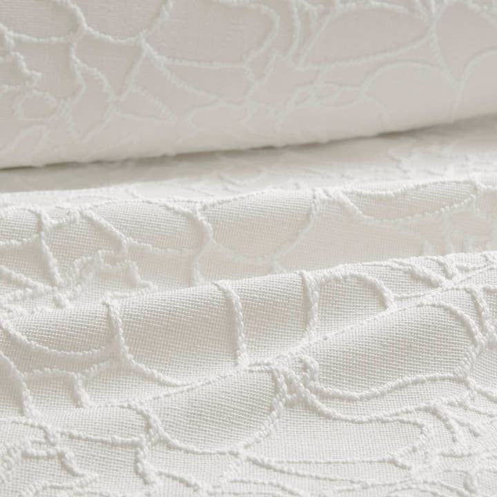 Olliix - Wholesale Bedding Set - 3 Piece Floral Oversized Bedspread Set, White9