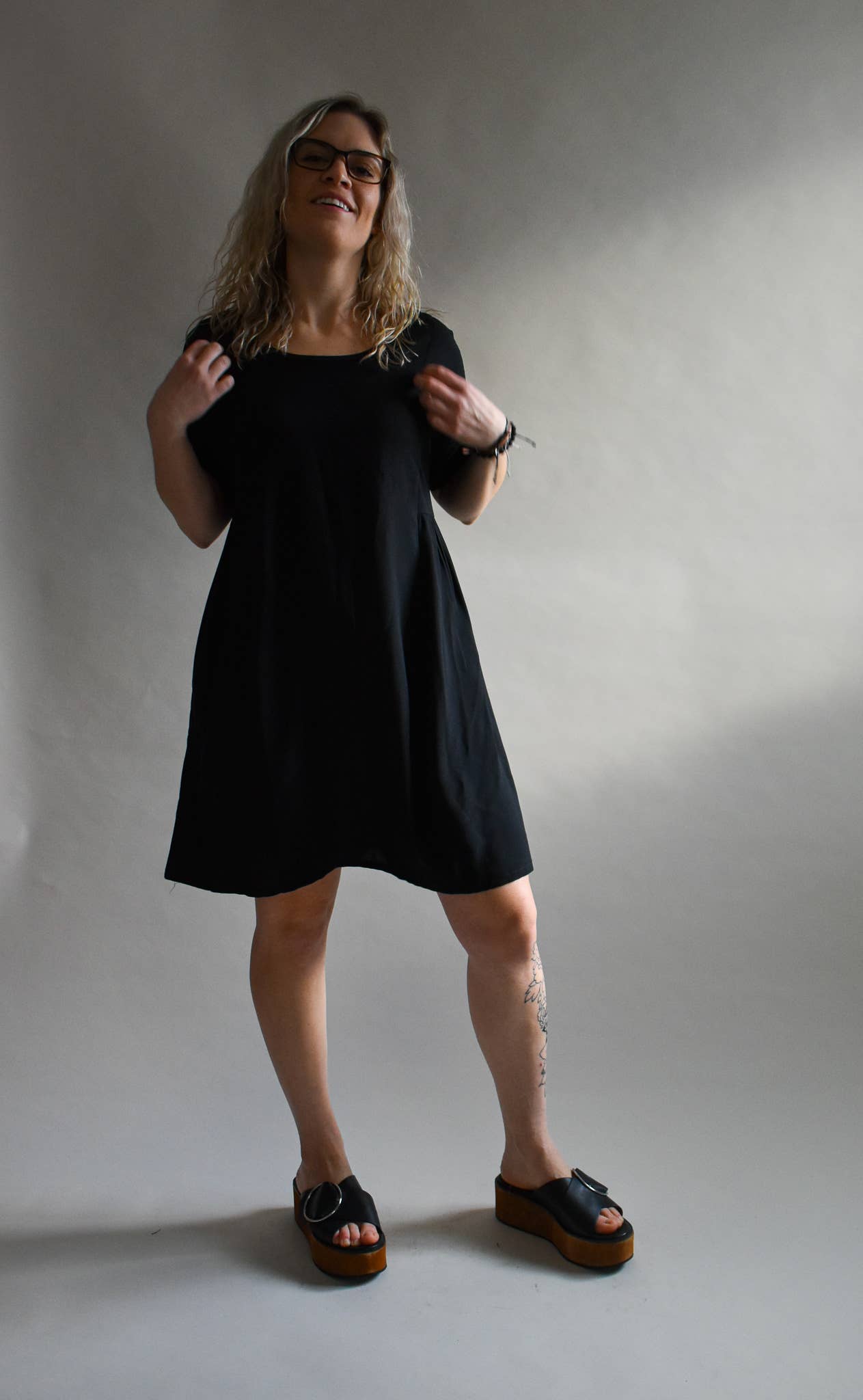 Altar - Wholesale Dress - Women's - Krista Dress in Solid Black2