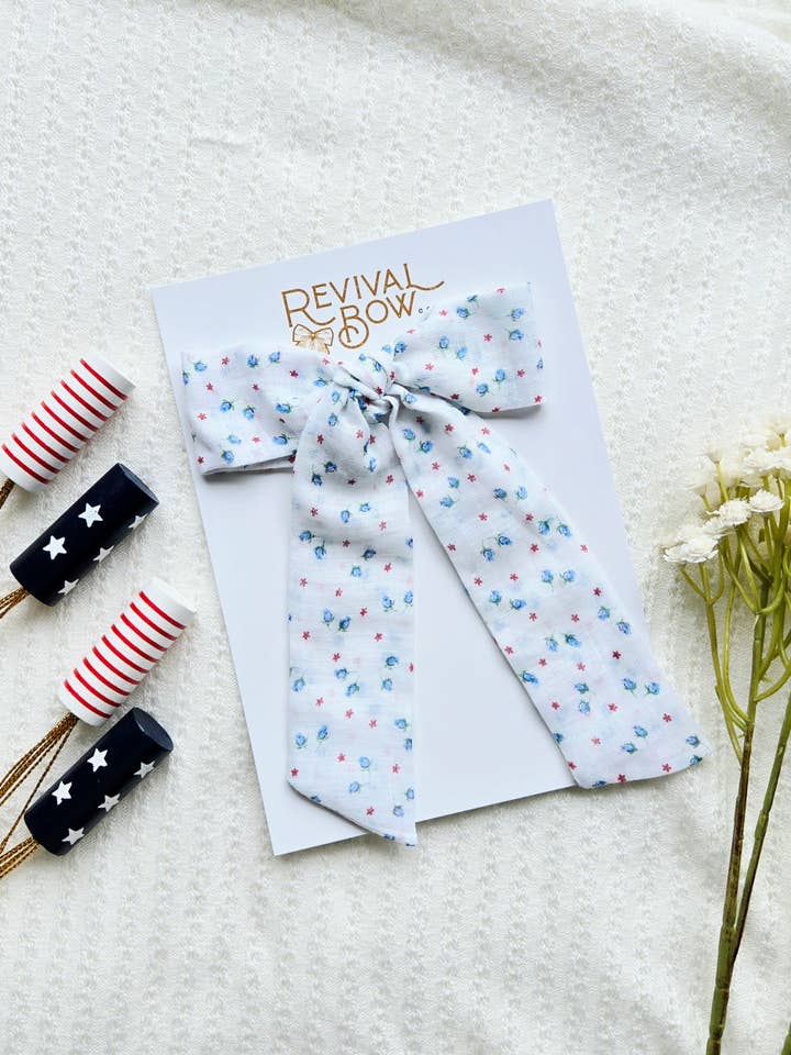 Arc à longue queue sur pince • Étoiles et fleurs / Quatrième juillet pour la vente par Revival Bow Co.