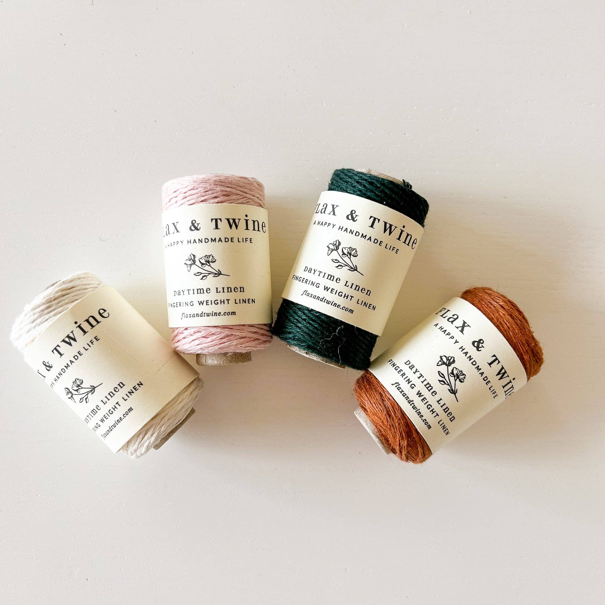 Marfim; Blush; Abruce; Ferrugem Kit de 4 Tigelas Mini Naomi Empilháveis para venda a revendedores na Faire5