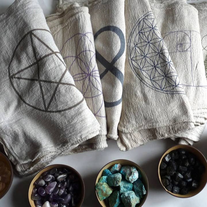 Set of 6 Crystal Grid Cloth Sacred Geometry Designs for wholesale by Crystal Grids