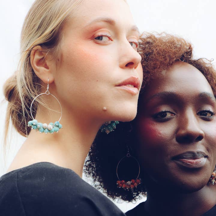 Upcycle Reifen der Farbe für den Großhandel von Finders and Makers