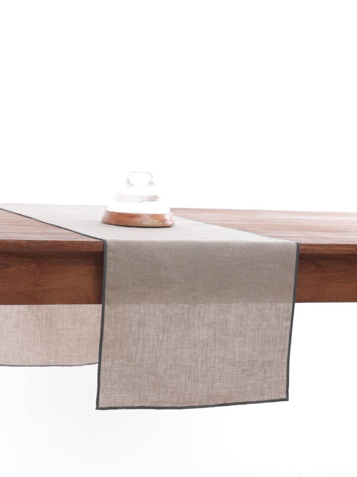 Chemin de table en lin gris aiguille – Premium pour la vente par Live Linen