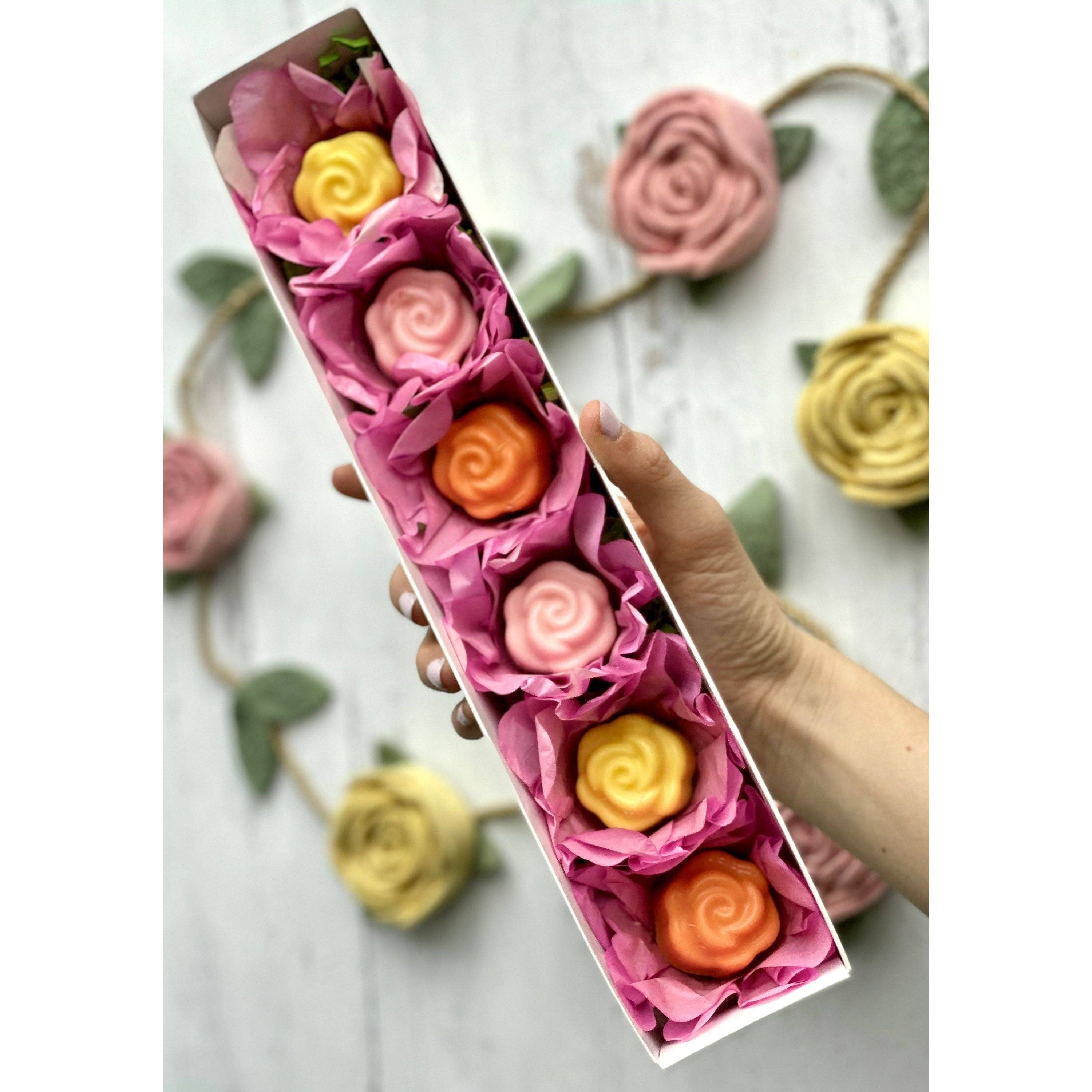 Chocolates Unlimited by Denise - Wholesale Chocolate Covered Sweets - Chocolate Covered Mini Oreo Roses (Set of 6)4