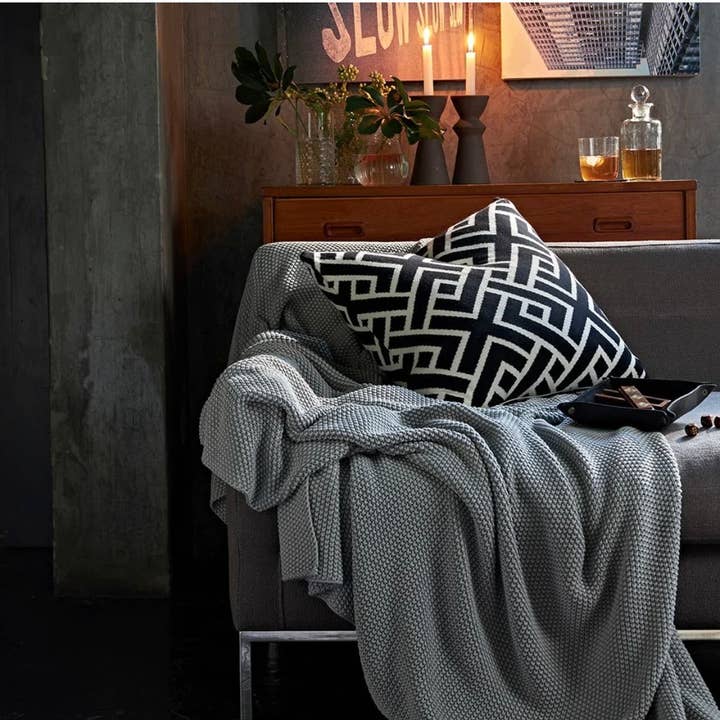 The African Home Goods – Capa de almofada decorativa por atacado – Capas de almofada Interlock de malha de algodão puro e algodão Scatter2