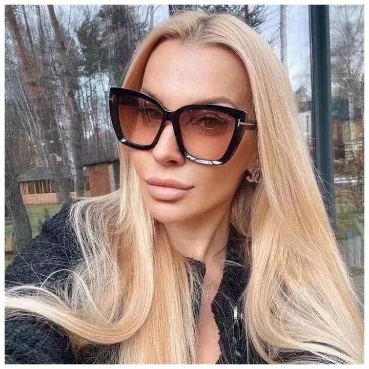 UZ Wholesale Store - Wholesale Sunglasses - Women's - Fashion Cat Eye Sunglasses For Women With UV Protection2