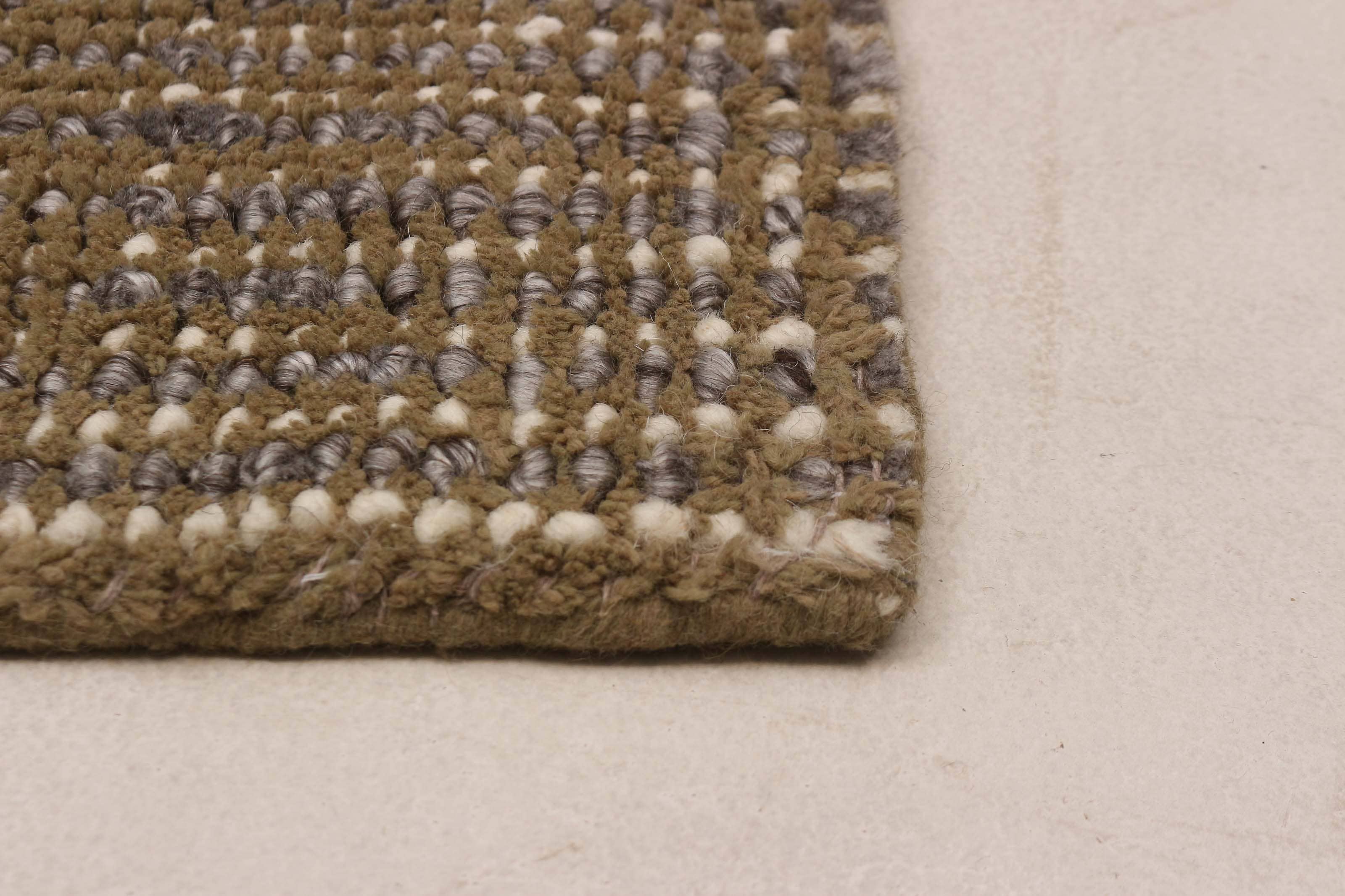 Hollis Olive Area Rug for wholesale on Faire4