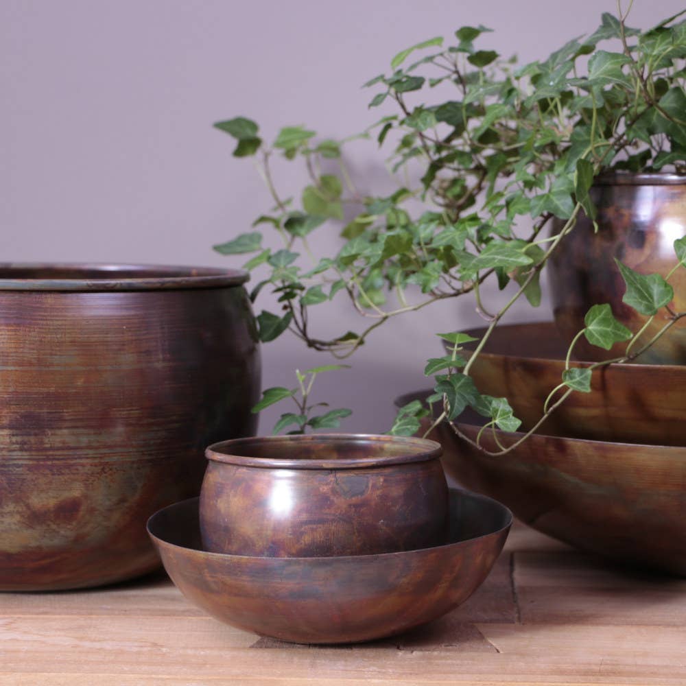 EARTHWARE - Venta al por mayor Bandejas/platos/boles decorativos - Juego de 3 cuencos de metal dorado Meraki1