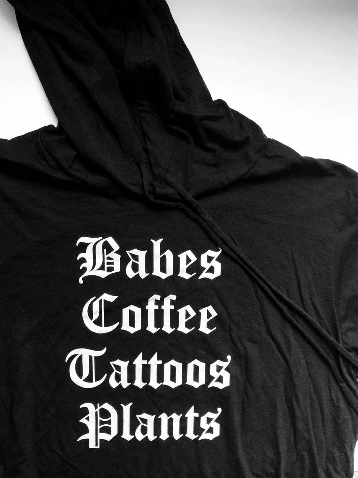 Babes Coffee Tattoos Plants - Moletom Cropped por atacado de Free the Mother LLC