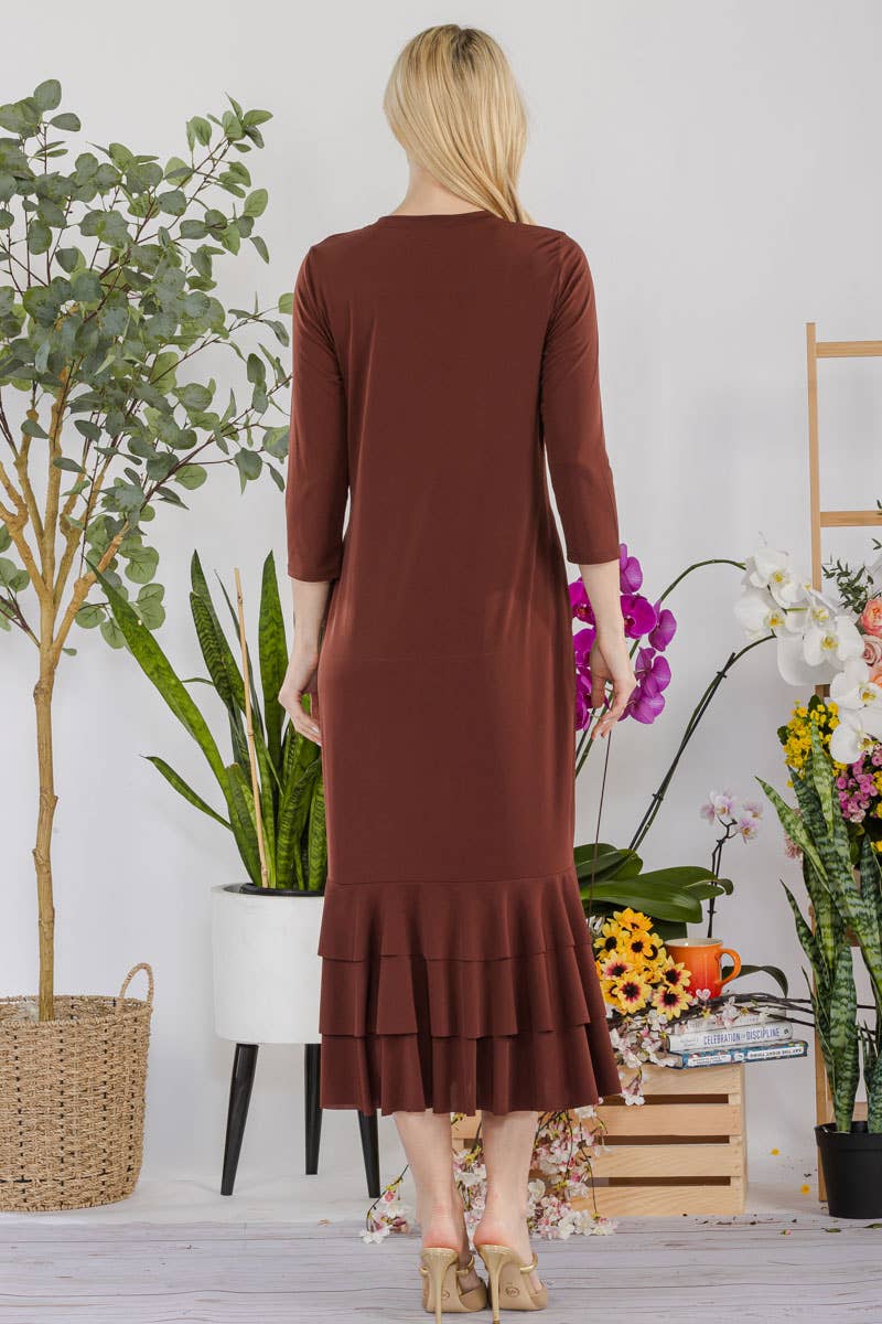 Celeste Clothing – Großhandel Kleid – Damen – Großgrößen-Midikleid mit gestuften Rüschen und 3/4-Ärmeln32