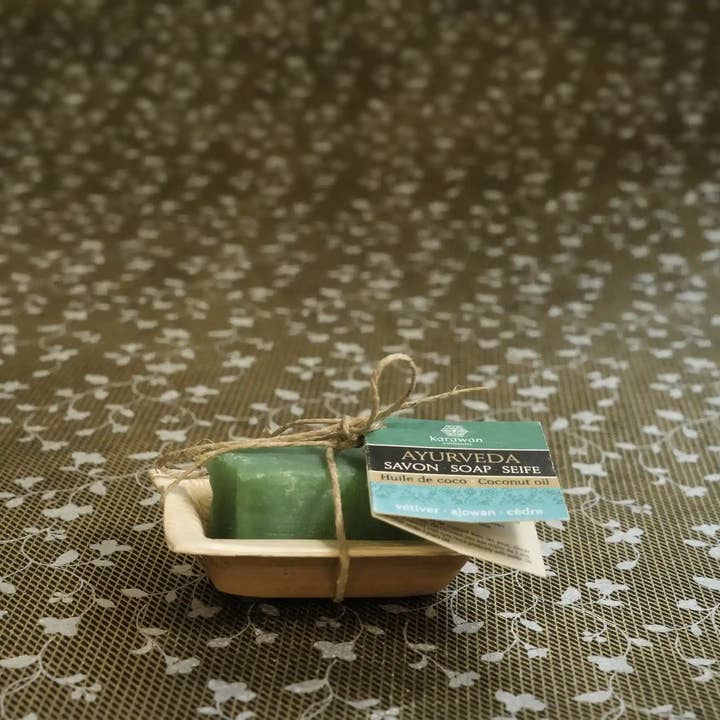 Karawan Authentic - Vendita all'ingrosso Saponette - SAPONE SOLIDO AYURVEDICO - VETIVER - MISURA PICCOLA 20G3