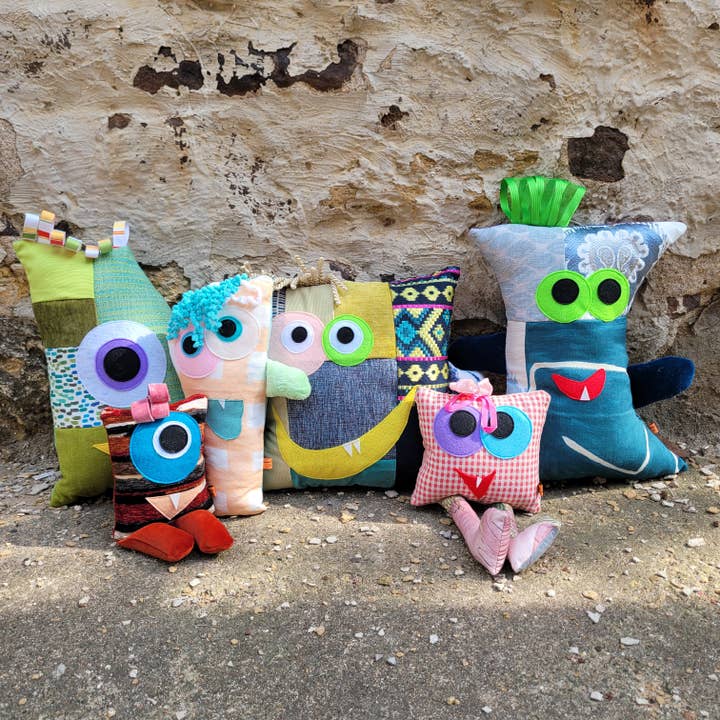 Monsters On Main - Wholesale Throw/Decorative Pillow - Refill Bundle3