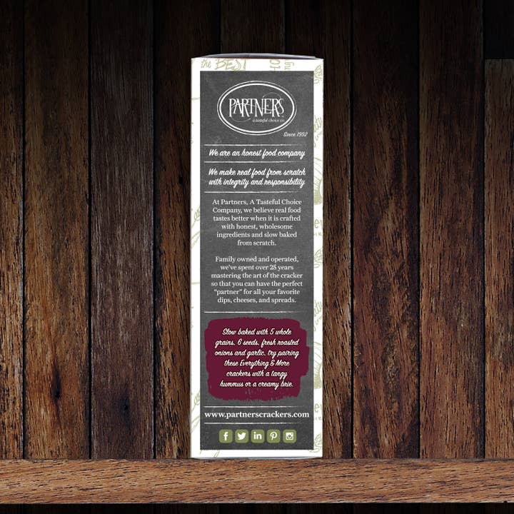 Partners Crackers - Wholesale Crackers - Everything & More Hors d'Oeuvre Crackers3