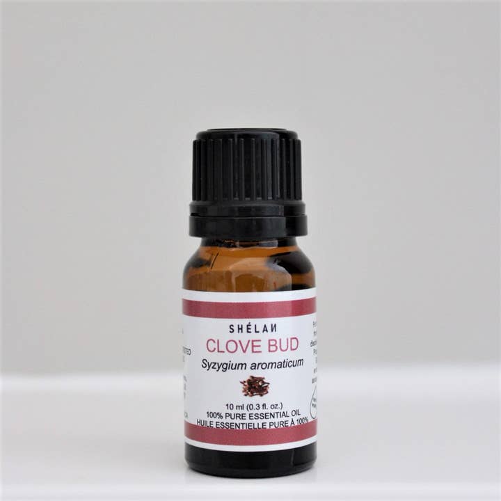 Huile essentielle de clou de girofle biologique pour la vente par S H É L A Ͷ