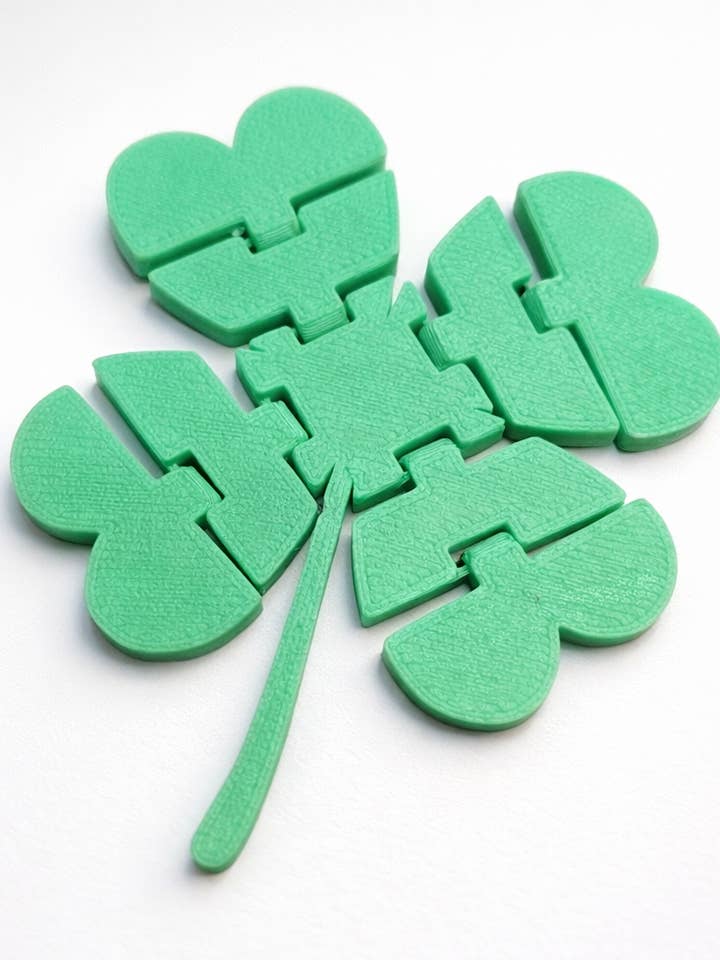 Rompecabezas de Trébol de Cuatro Hojas – Trébol de la Suerte Impreso en 3D para venta al por mayor de Bub's Trading Post