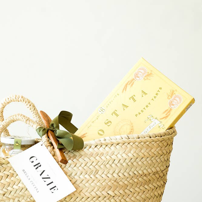 Bella Cucina – wholesale Matpresentkorg – ”O” Lista favorit Antipasti Party i en korg5