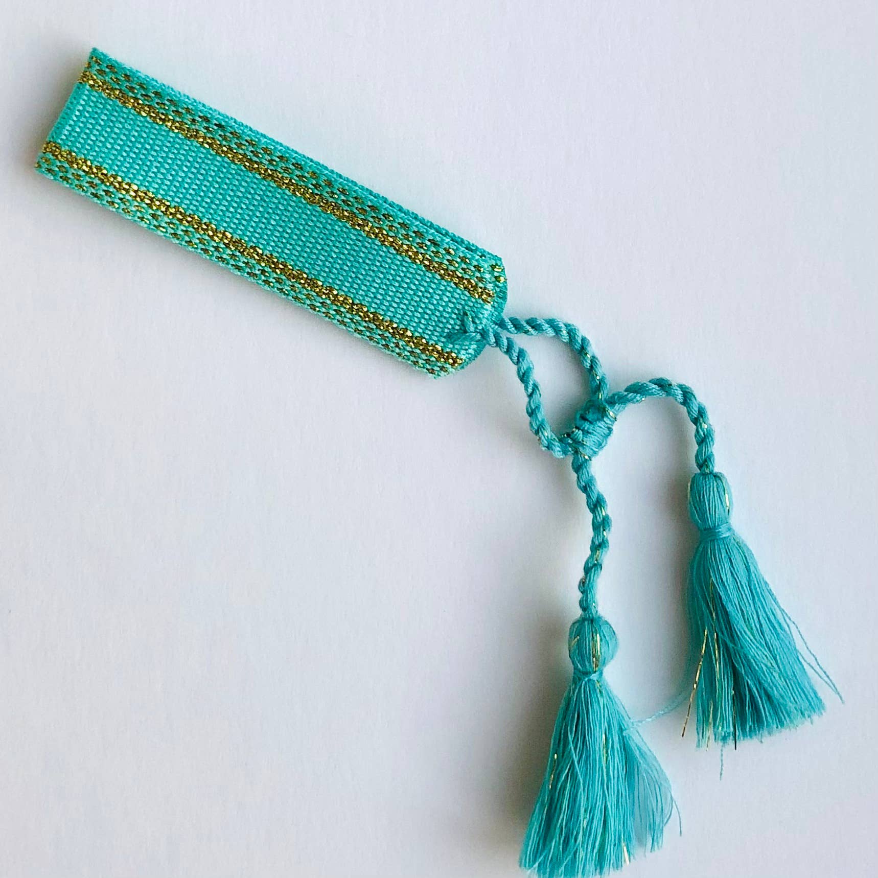 GreenWave – wholesale Woven/braided bracelet – Cotton knitted woven bracelets with tassel and accent stripe9