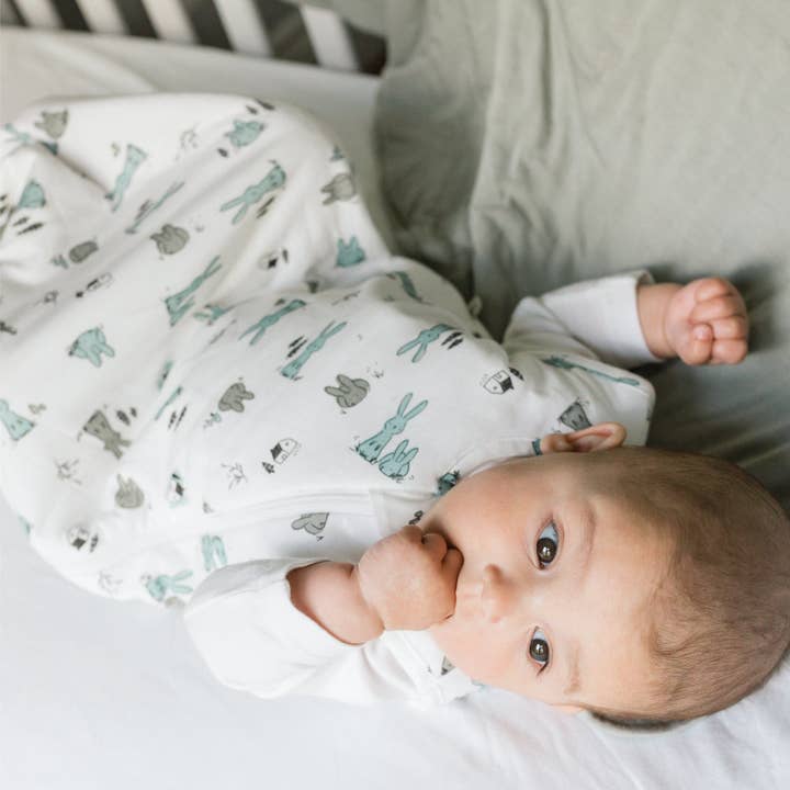 Quilted bamboo sleep sack - Space (1.0 tog) for wholesale by Perlimpinpin