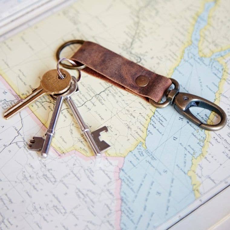 The Paper High Gift Company Limited - Wholesale Keychain - Unisex - Buffalo Leather Keyring with Hook - Handmade3