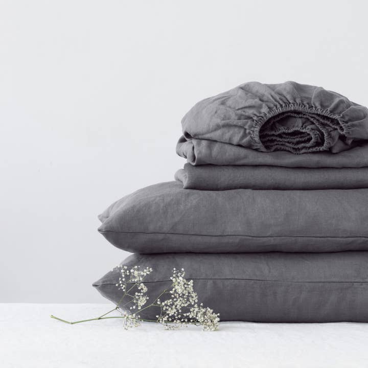 Linen Tales - Wholesale Sheet Set - Dark Grey Linen Sheet Set