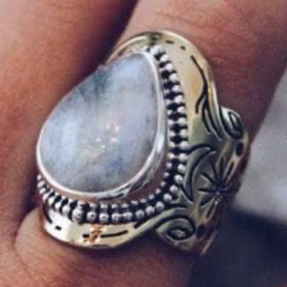 Anello Spirit per la vendita all'ingrosso da parte di bahgsu jewels