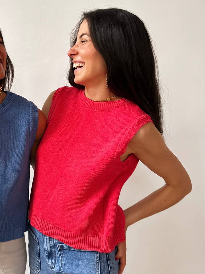 MindTraveler - Wholesale Knit Top - Women's - Laila Fuchsia Top