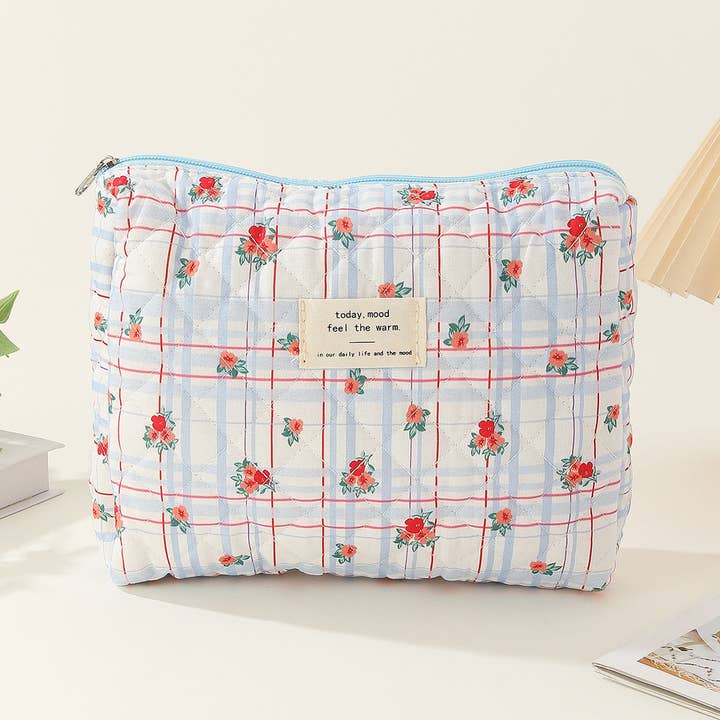 Dipped Shop - Wholesale Makeup/Cosmetic Bag - Midi Floral Print Quilted Cosmetic Bag DPB0118