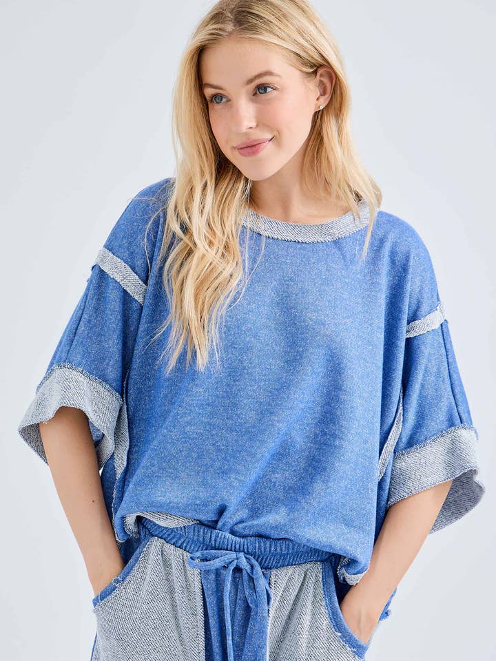 J.Her – Großhandel Strickoberteil – Damen – Übergroßes Oberteil mit kontrastierendem Band auf der Rückseite HT402811