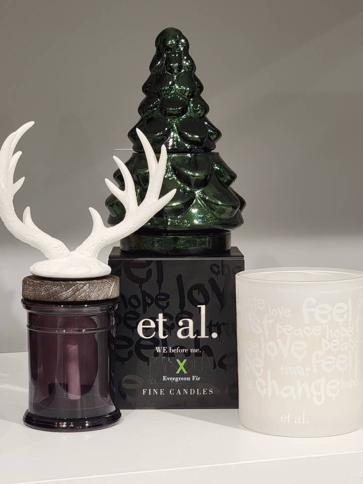 X Green Evergreen Fir soy blend candle10oz WHT for wholesale by et al life