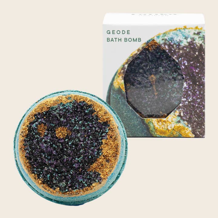 Obsidian Geode Crystal Bath Bomb – Black + Gold for wholesale by Latika Beauty