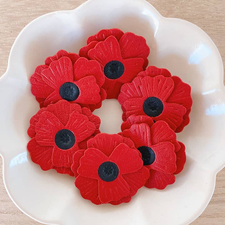 du vent dans mes valises - Wholesale Brooch - Handcrafted poppy brooch, upcycled leather flower0