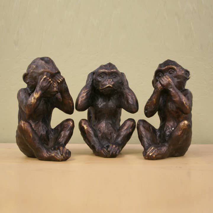 Modern World by Contrast Inc. - Wholesale Decorative Figurine - Set of 3 Monkeys See No Evil Hear No Evil Speak No Evil