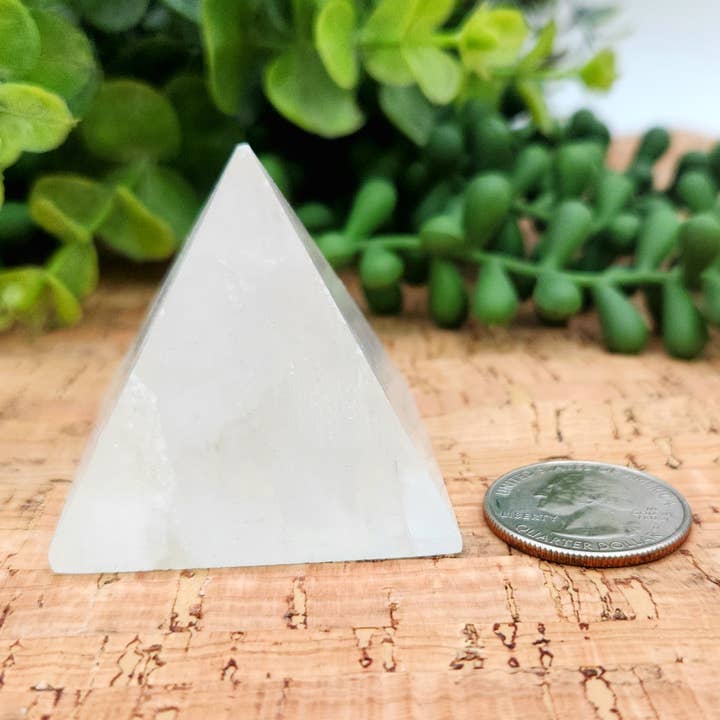 Meraki Gemstones - Wholesale Spiritual Stone/Crystal - Selenite Pyramid Charging/Cleansing - Approximate Size 4-5cm2
