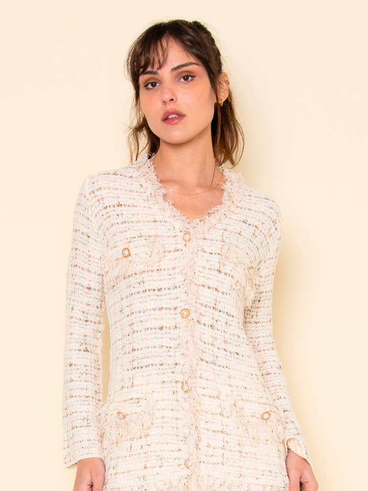 ELEGANTE CARDIGAN AMPIO CON NASTRO IN TWEED SFRANGIATO IN PERLE OI6288FO per la vendita all'ingrosso da parte di Fore Collection