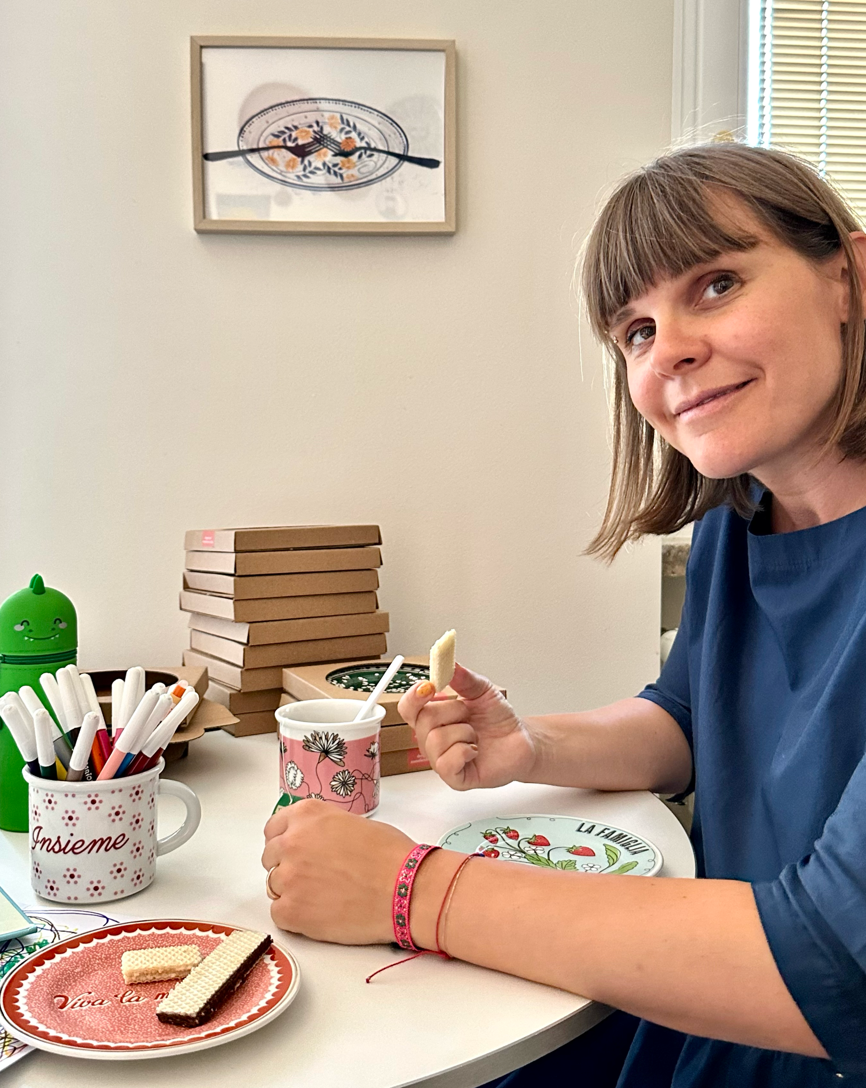 ilaria.i - Wholesale Dinner Plate - THE FAMILY - Porcelain plate with writing3