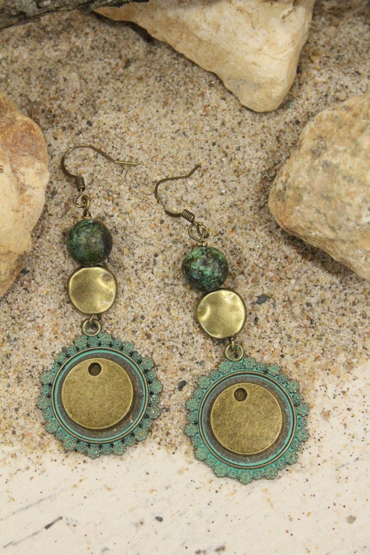 The Primitive Peddler, Inc. - Wholesale Dangle Earrings - Quaint Earrings1