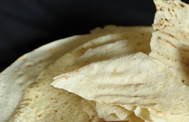 I CAGLIARITANI QUI SARDEGNA - Wholesale Bread/Tortilla - PANE GUTTIAU box1