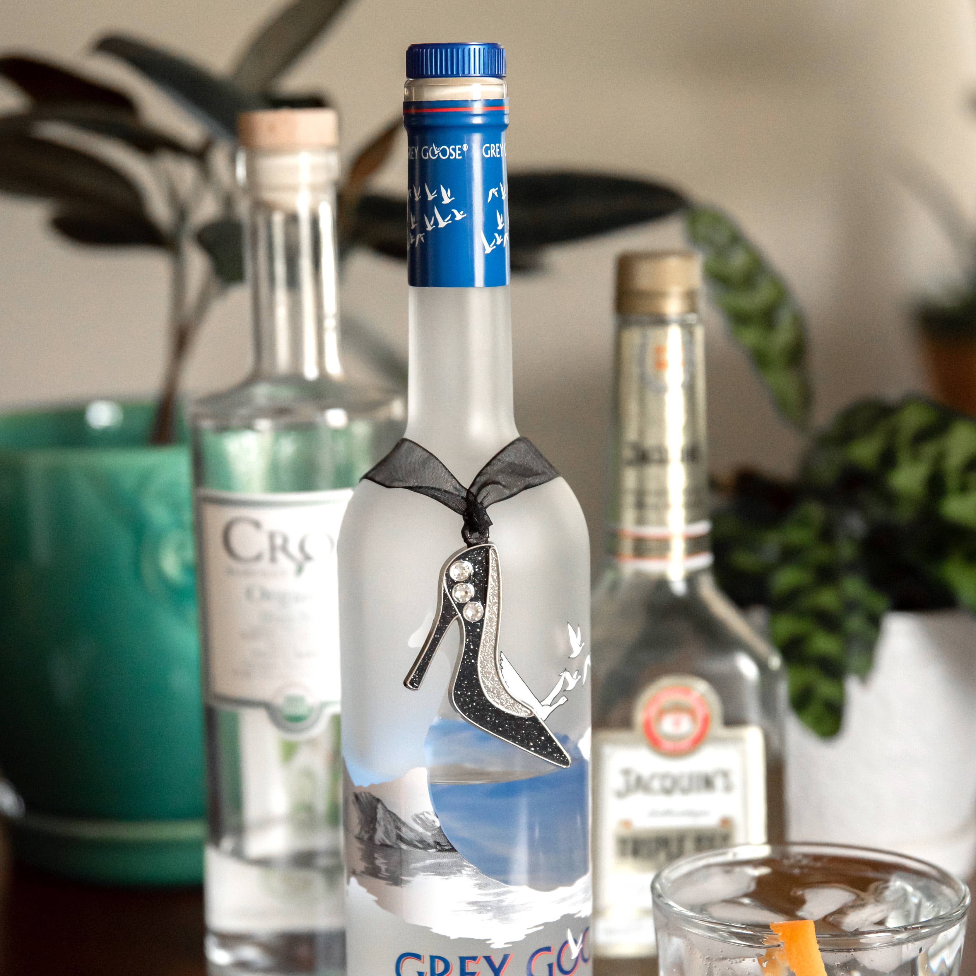 Gloria Duchin - Wholesale Ornament - Ladies Black Shoe Ornament1