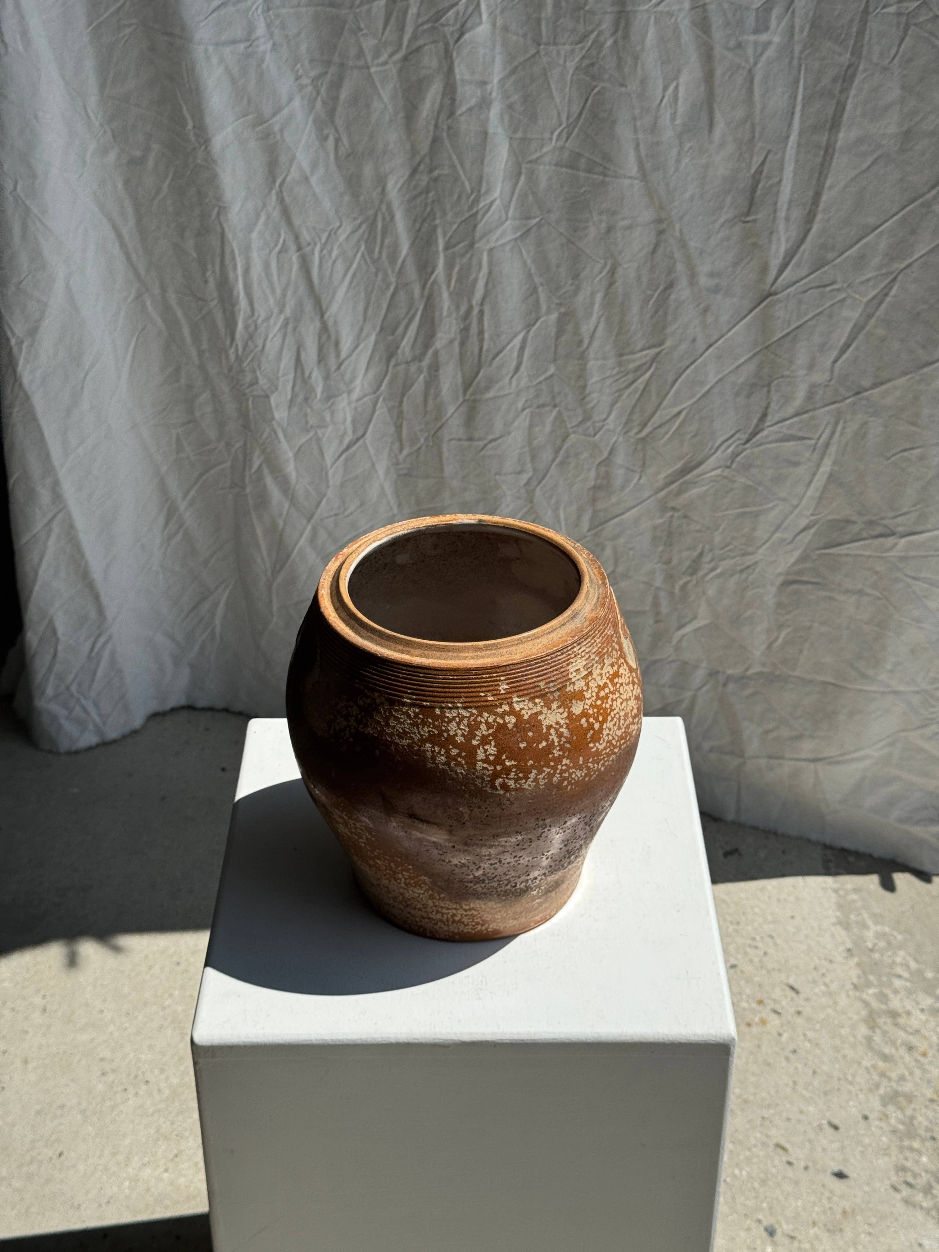 Office Objets – Großhandel Blumentopf – Großer ovaler Steinguttopf mit Deckel H248