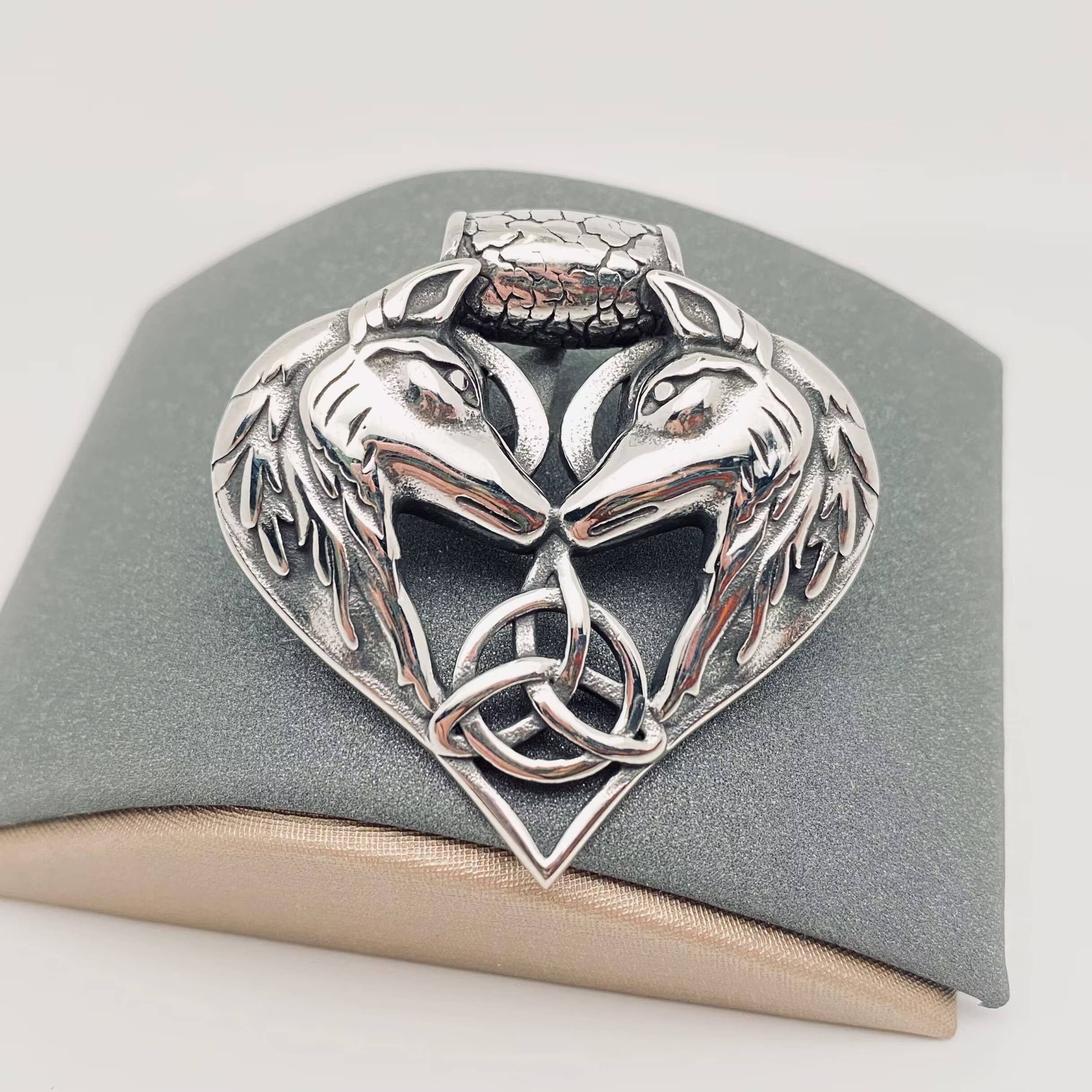 Mio Queena - Wholesale Craft Supplies - Multi Style of Exquisite Stainless Steel Pendant - MJ/MNP45