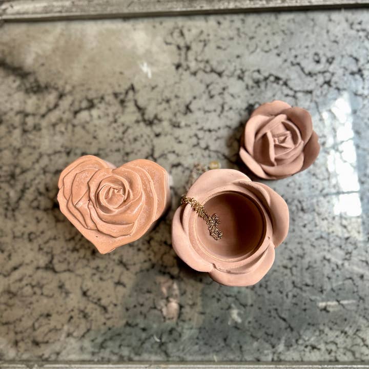 Queen City Crete - Wholesale Decorative Jar - Concrete Flowers Containers 4