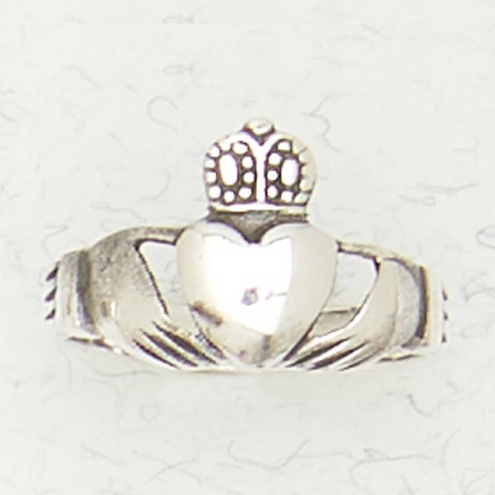 Anillo de plata de ley - Corazón de Claddagh para venta al por mayor de Nirvana LLC