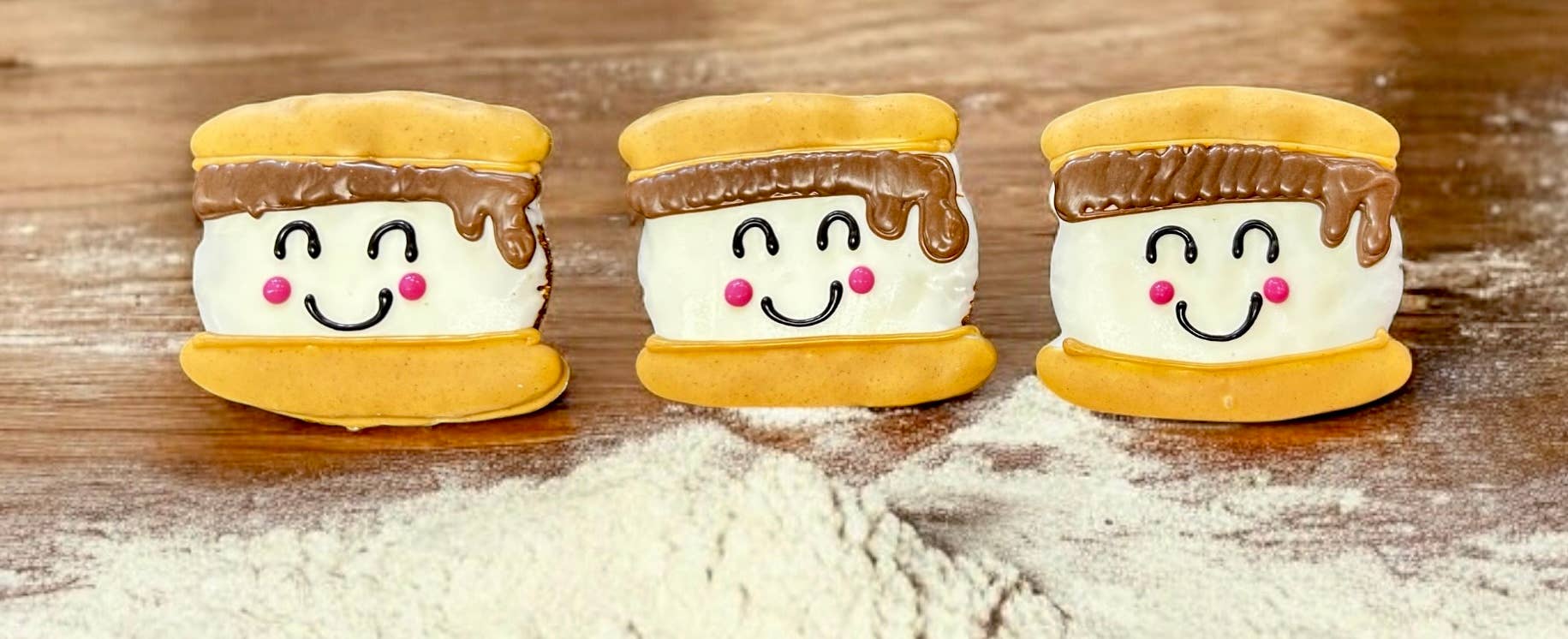 YumYum4DOGS - Wholesale Pet Treats - Dog - Smore Smiles dog treats2