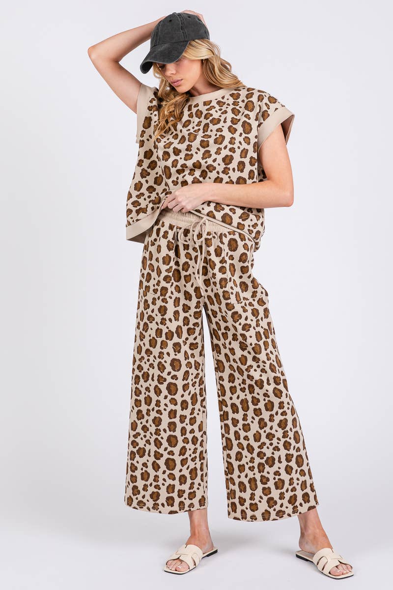 Sewn and Seen - Wholesale Top & Pant Set (NOT Loungewear) - Women's - LEOPARD PRINT SCUBA TOP AND PANTS SETS