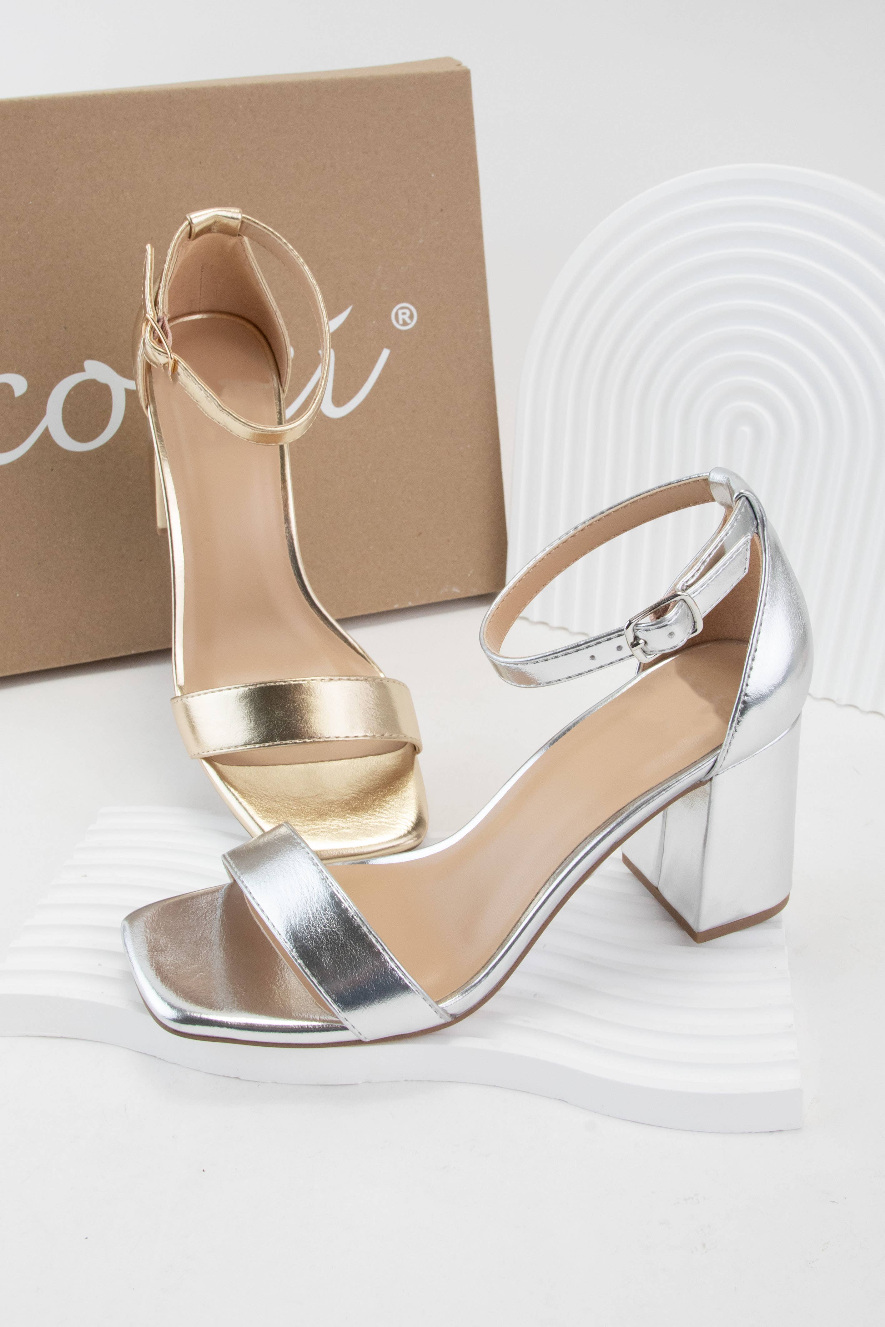 CCOCCI – wholesale High heels – Women’s – LARCH OPEN TOE ANKLE WRAP BLOCK PUMPS19