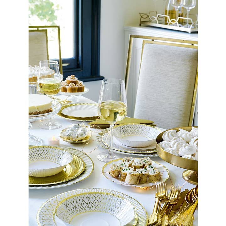 Talking Tables USA - Wholesale Disposable Plate - Large Gold Paper Plates | 8 Pack | Party Plates |