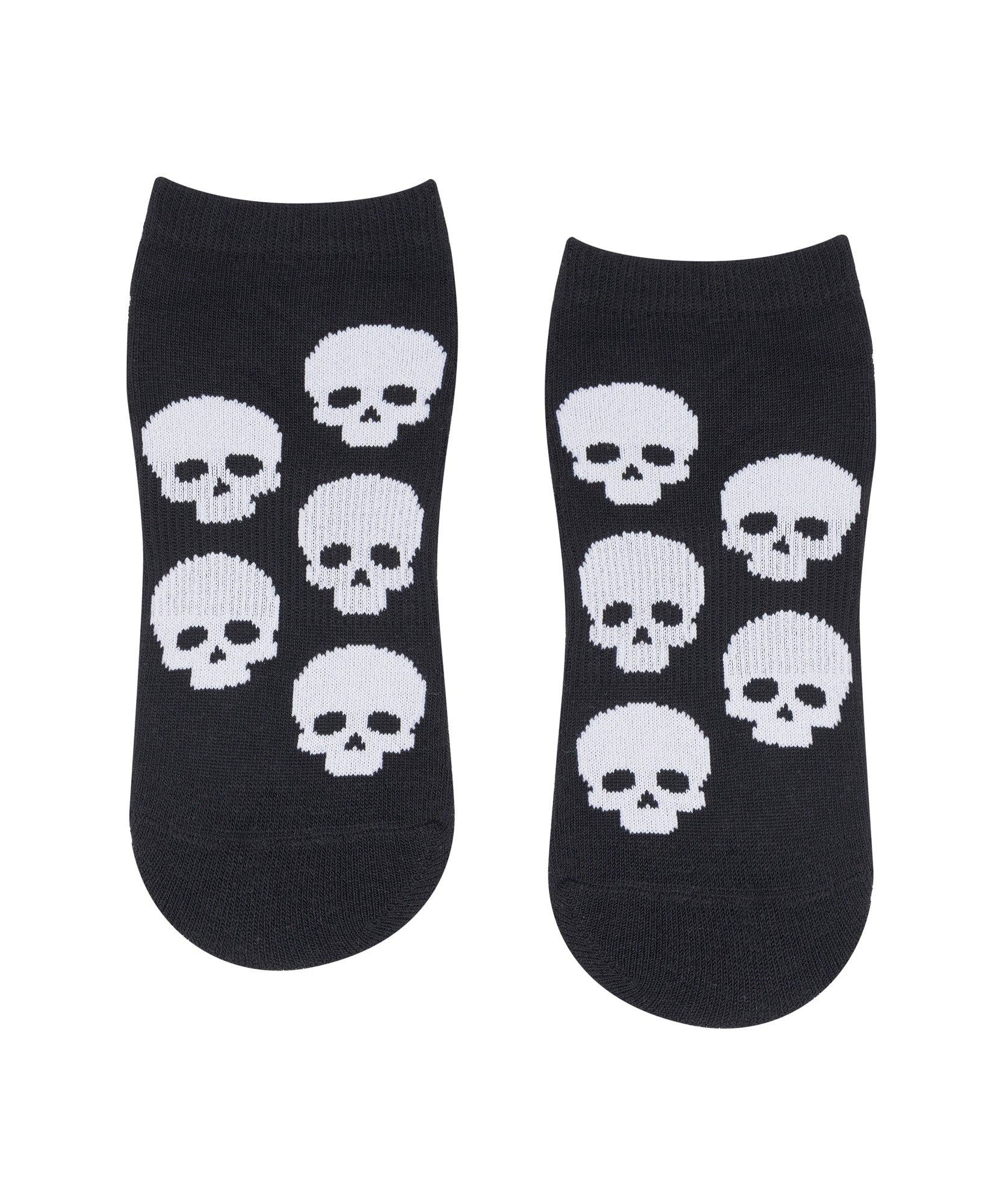 Wholesale Classic Low Rise Grip Socks - Skull for your store - Faire