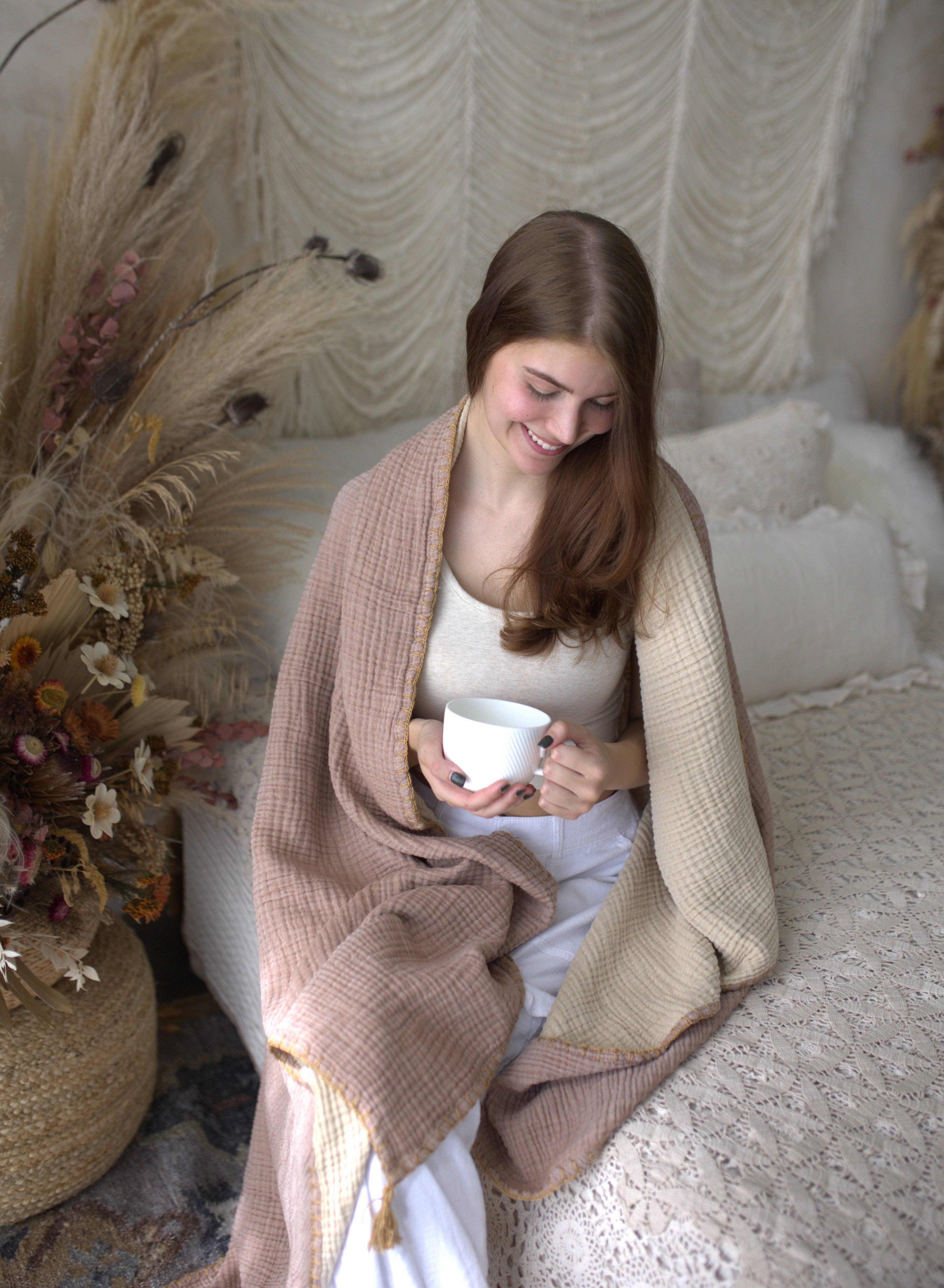 Naturloom - Wholesale Bedding Blanket - GOTS Certified Organic Muslin Cotton Throw Blanket, Soft Muslin Blanket Brown2