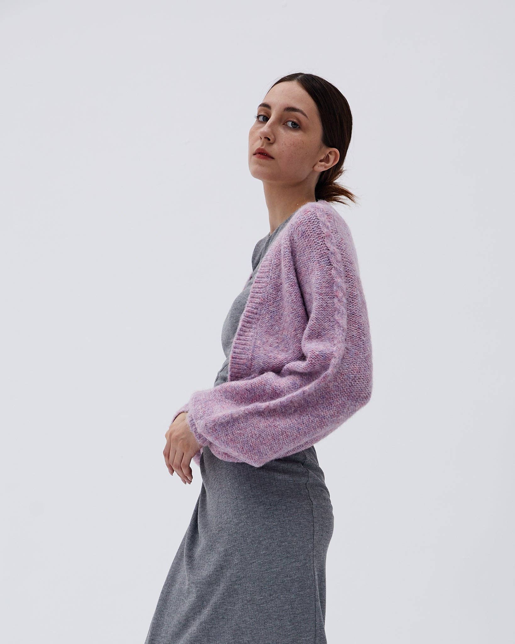 SUNDAY LIFE - Wholesale Cardigan - Women's - Mathilde-Lavender-colored knit short cardigan3